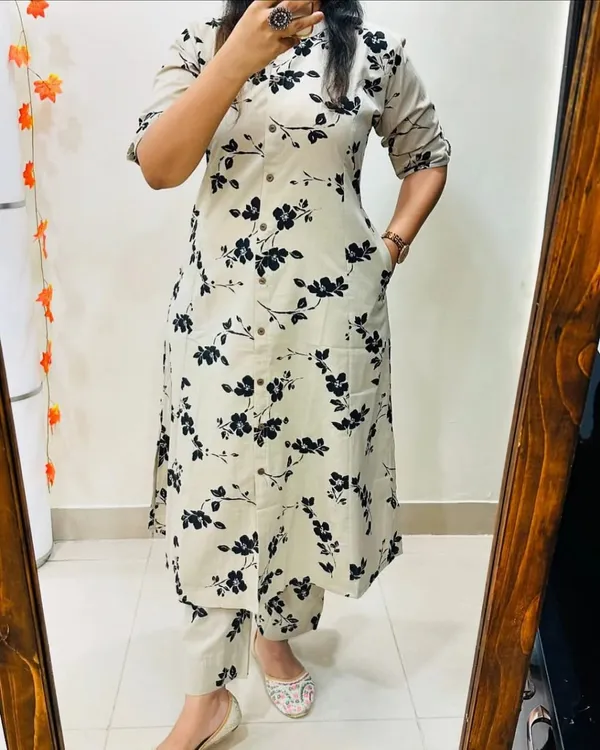 New_Trind_Women_Embroidered_Straight_Kurta_With_Pants_&_Dupatta