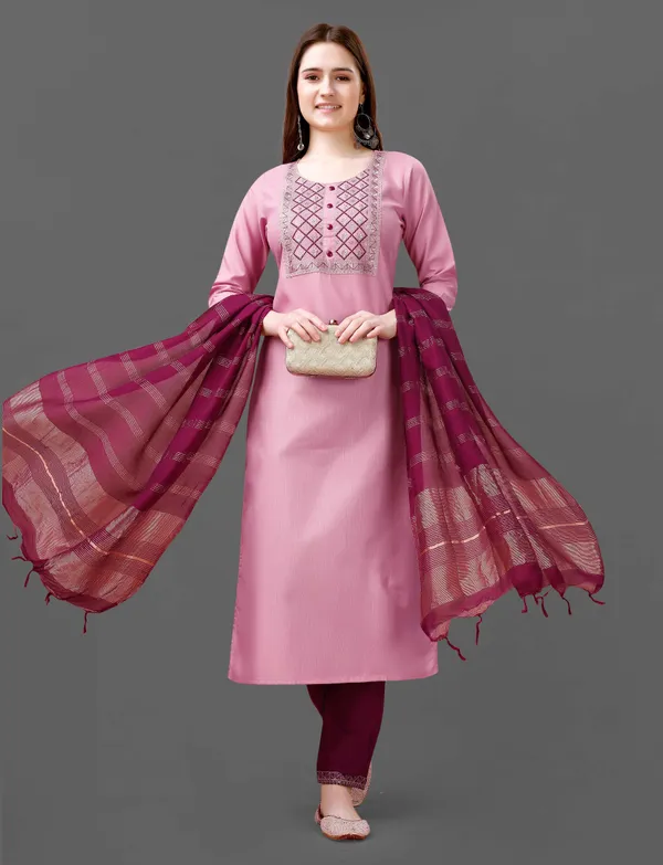 Ethnic_Motifs_Yoke_Design_Pure_Silk_Straight_Kurta_With_Trousers_&_Dupatta