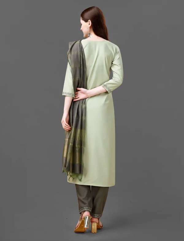 Ethnic_Motifs_Yoke_Design_Pure_Silk_Straight_Kurta_With_Trousers_&_Dupatta