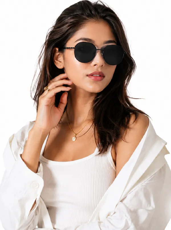 Lunara_Noir_Round_Sunglasses