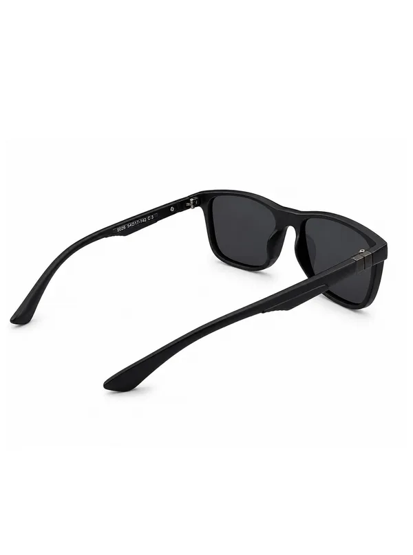 Women_Black_Square_Sunglasses_with_Smoke_Grey_Lenses