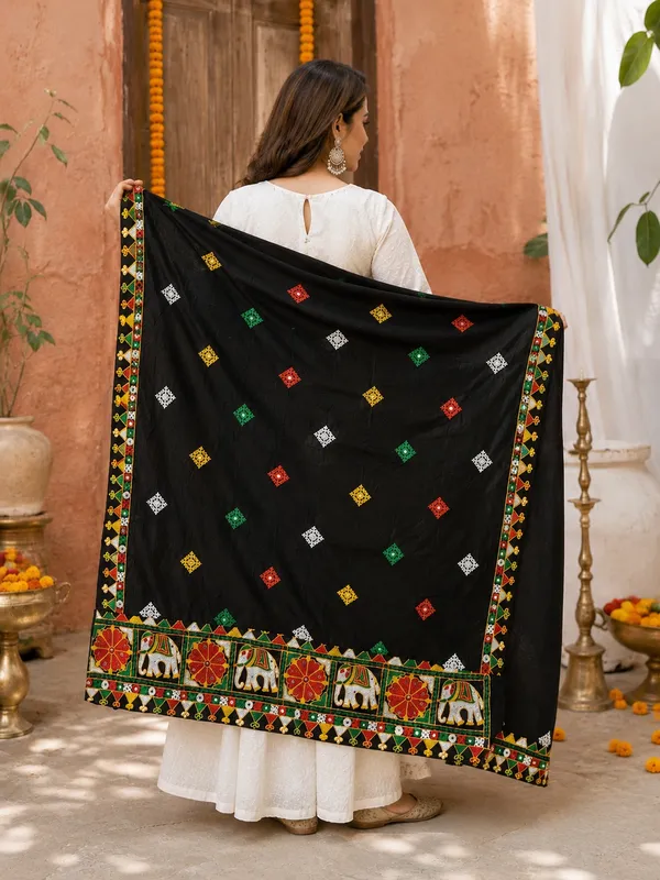 Black_Chanderi_Embroidered_Elephant_Border_Dupatta
