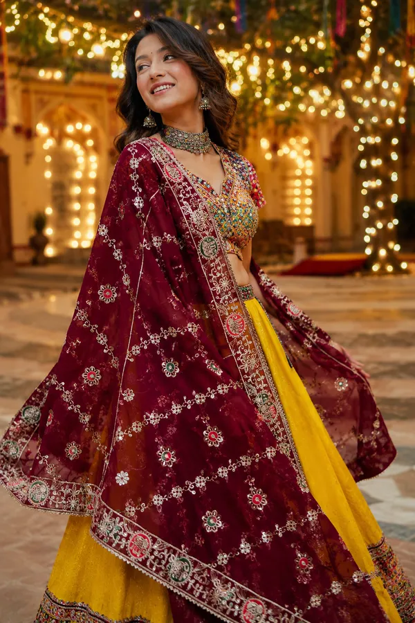 -Women’s-Georgette-Embroidered-Style-Dupatta-–-Wine-Maroon
