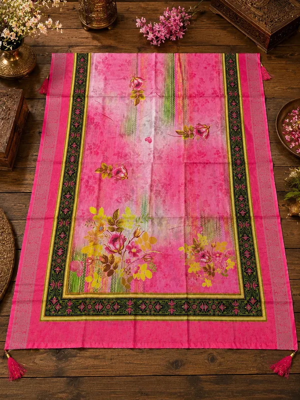 Women_muslin_jacquard_Floral_Digital_Print_Dupatta