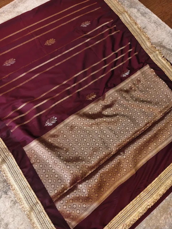Maroon_Soft_Silk_Banarasi_Stripe_Saree_For_Women