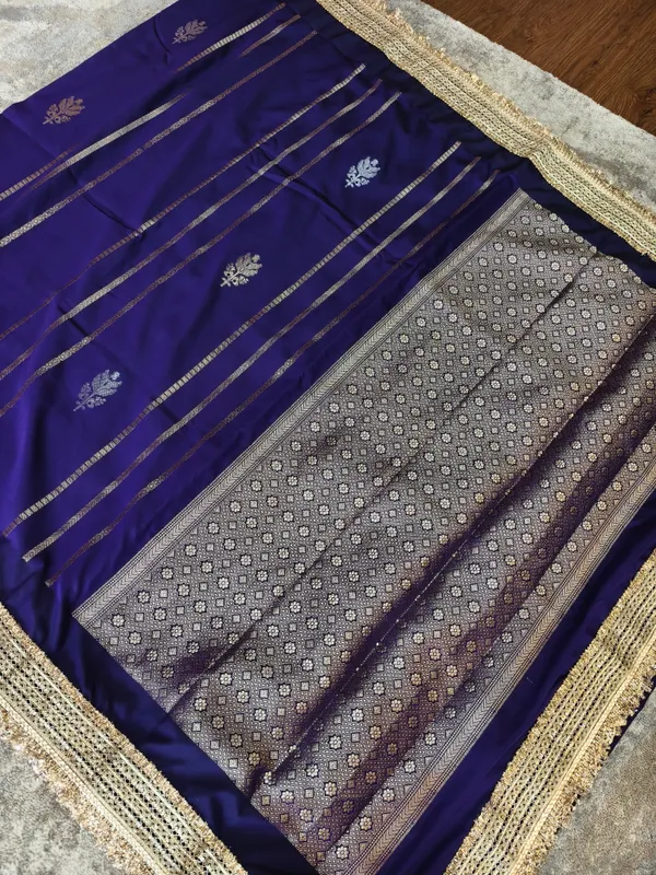 Purple_Soft_Silk_Banarasi_Geometric_Woven_Saree_For_Women