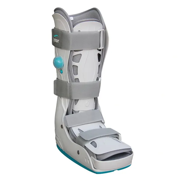 Tynor_Adjustable_Air_Walker_Boot_for_Foot_And_Ankle_Support