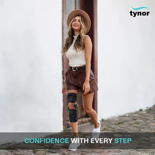 Tynor_Hinged_Knee_Brace_for_Postoperative_Support