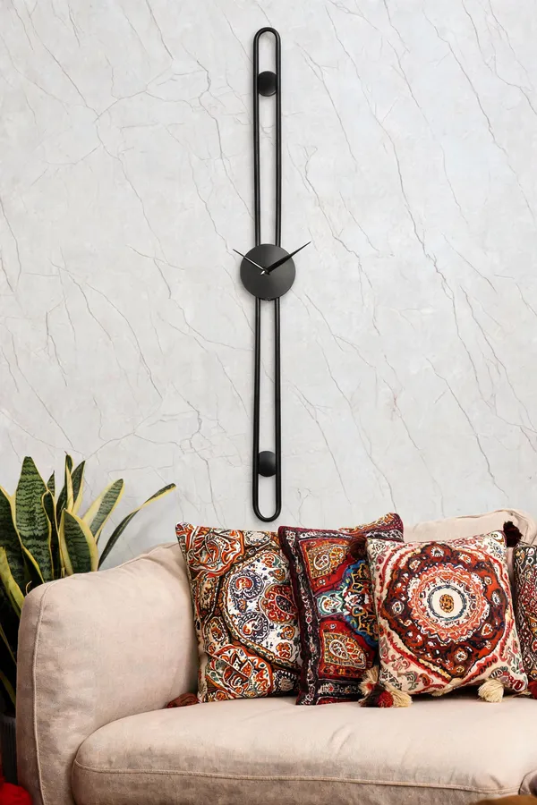 Iron_Minimalist_Vertical_Wall_Clock