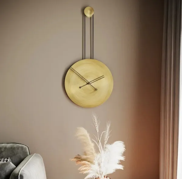 Iron_Minimalist_Gold-Tone_Pendulum_Wall_Clock