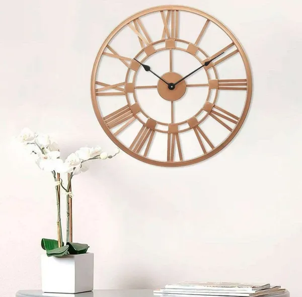 Iron_Rustic_Roman_Numeral_Round_Wall_Clock