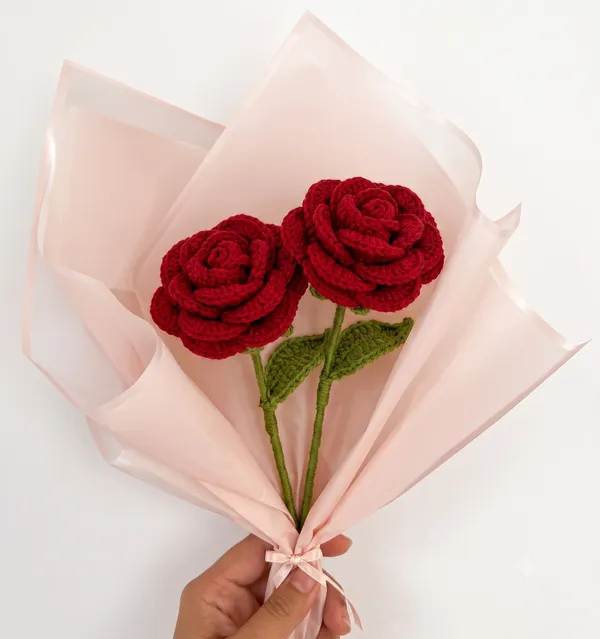 Red_100%_Premium_Cotton_Yarn_2-Ply_Crochet_Artificial_Flower_For_Home_Decor__(pack_of_2)