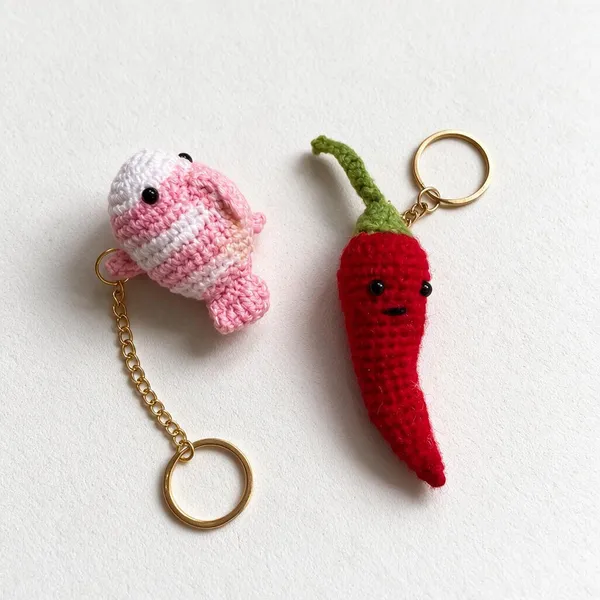 Pink_100%_Premium_Cotton_Yarn_4-Ply_Crochet_Keychain_For_Bags_&_Accessories_(pack_of_2)
