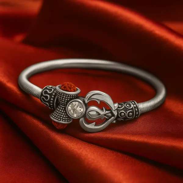 Rudraksha_Trishul_Bracelet_With_Damru_And_Evil_Eye