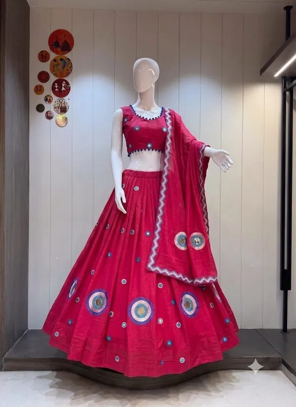 Red_Traditional_Embellished_Lehenga_Choli_Set_For_Women