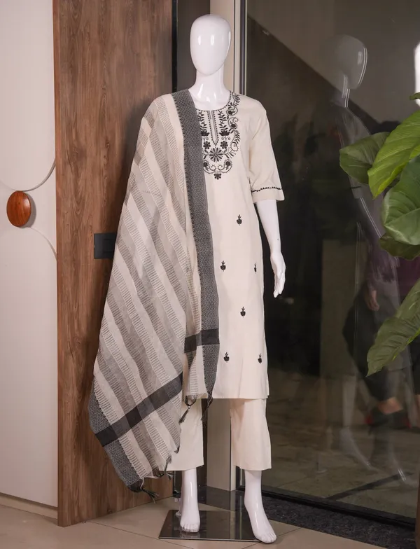 White_Embroidered_Kurta_Set_For_Women