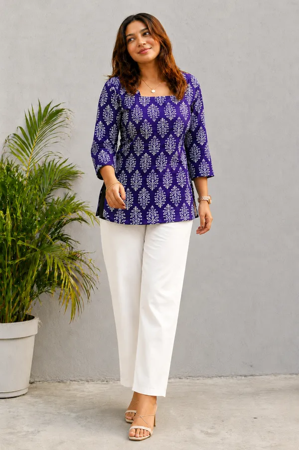 Blue_Printed_Relaxed_Fit_Top_For_Women