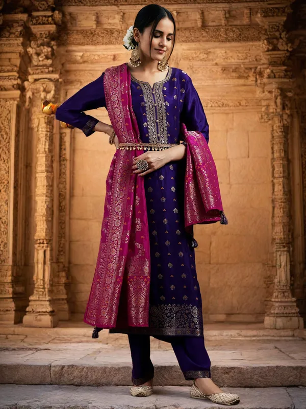 Blue_Embroidered_Straight_Kurta_Set_For_Women
