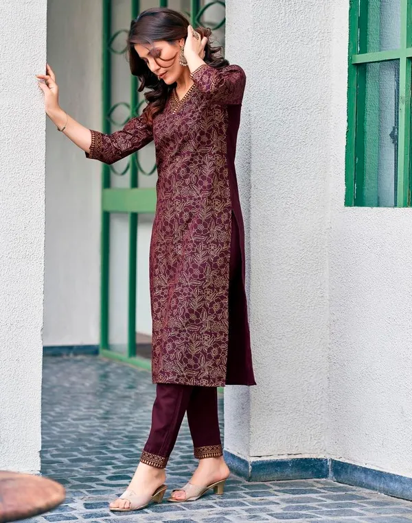 Purple_Printed_Straight_Kurta_Set_For_Women