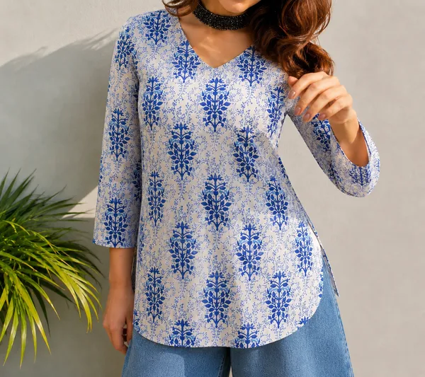 Blue_Floral_Print_Relaxed_Fit_Top_For_Women