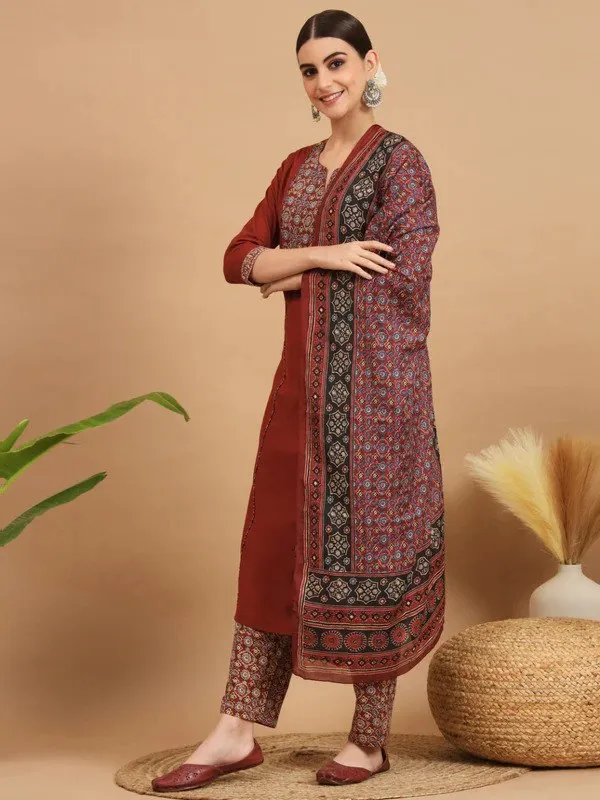 Rust_Printed_Straight_Kurta_Set_For_Women