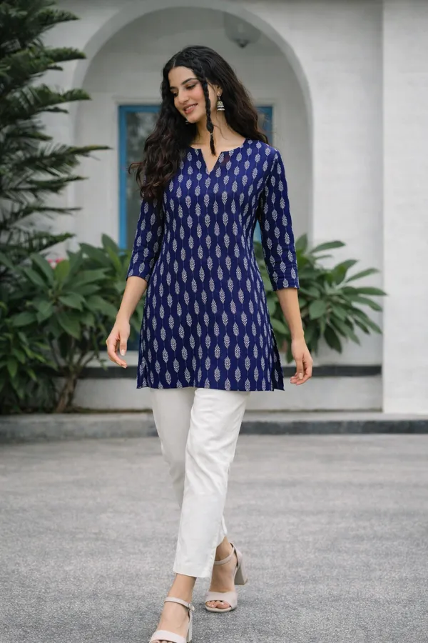 Navy_Blue_Printed_Straight_Kurta_For_Women