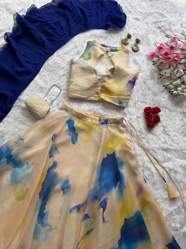 Multicolor_Flared_Lehenga_Set_For_Girls