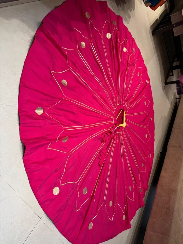 Pink_Gold_Embellished_Decorative_Lehenga_Skirt