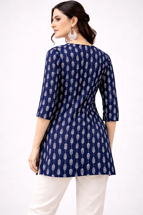 Navy_Printed_Straight_Kurti_For_Women
