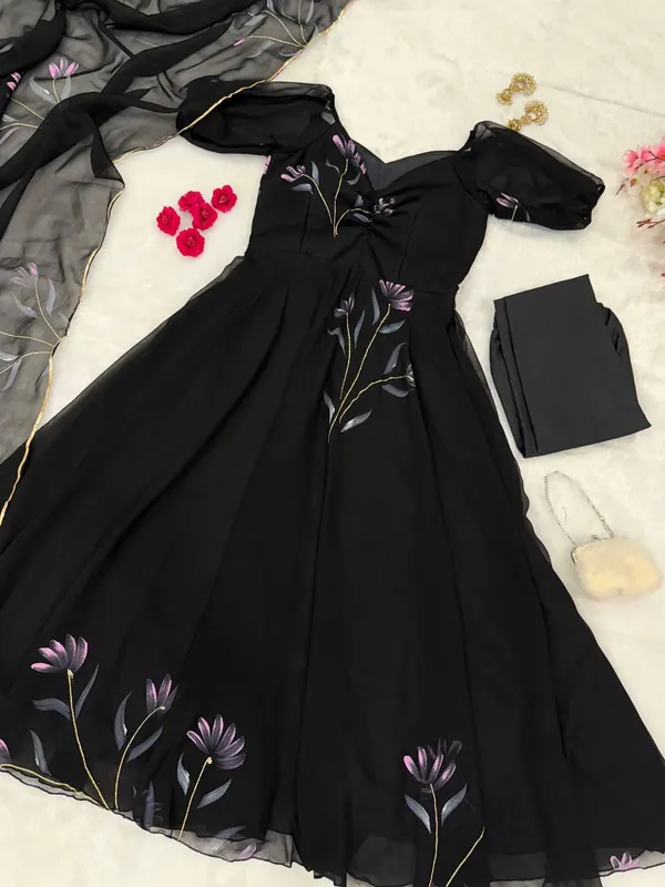 Black_Floral_Anarkali_Suit_Set_For_Women