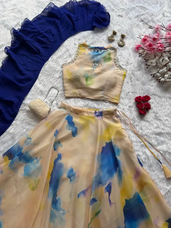 Multicolor_Flared_Lehenga_Set_For_Girls