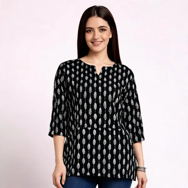 Black_Printed_Relaxed_Fit_Tunic_For_Women