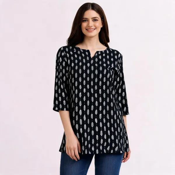 Black_Printed_Relaxed_Fit_Tunic_For_Women