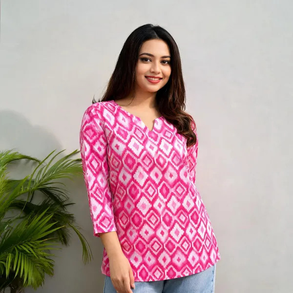 Pink_Printed_Regular_Fit_Top_For_Women