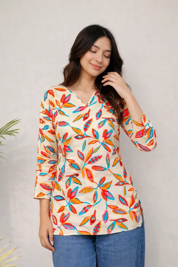 Cream_Printed_Regular_Fit_Tunic_Top_For_Women