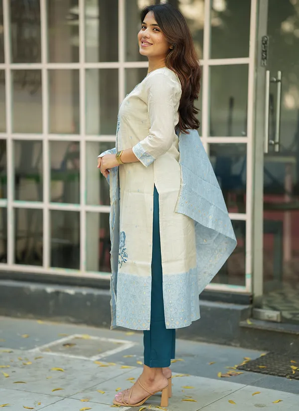 Cream_Straight_Kurta_Set_For_Women