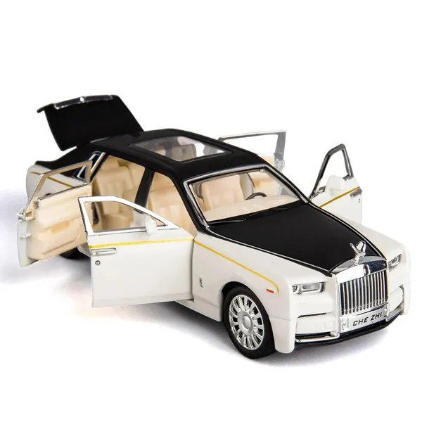 Luxury_Sedan_Model_Car_Toy