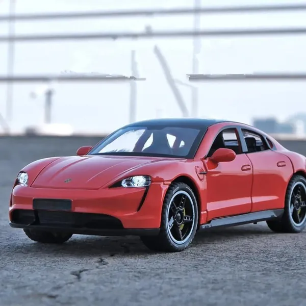 1:32_Taycan_Model_Car