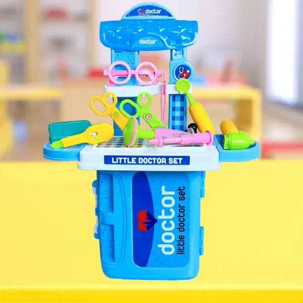 Little_Doctor_Pretend_Play_Set_With_Carry_Case