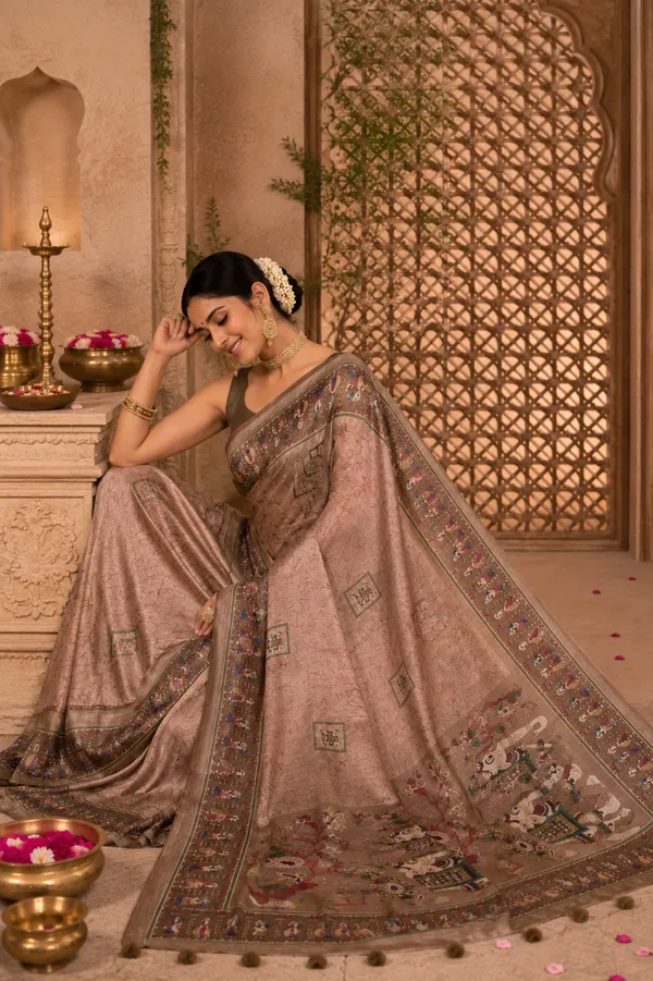 Royal_Procession_Kalamkari-Inspired_Saree_with_unstitiched_blouse