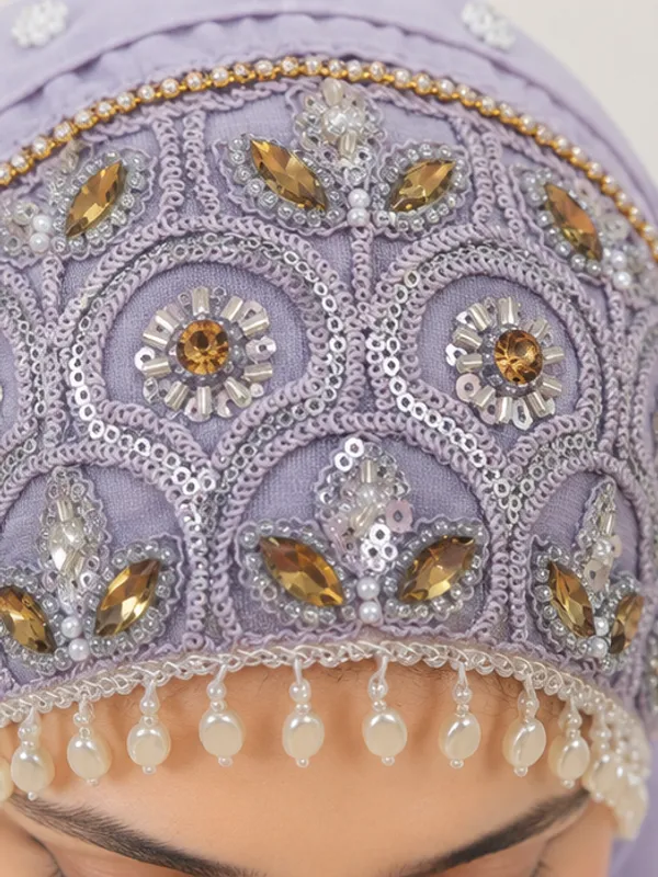 FAHAARI_Elegant_Lavender_Diamond_Embroidered_Hijab