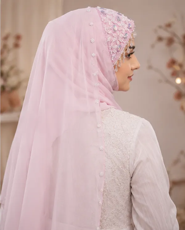 FAHAARI_Premium_Pink_Embroidery_&_Diamond_Work_Georgette_Hijab_for_Women