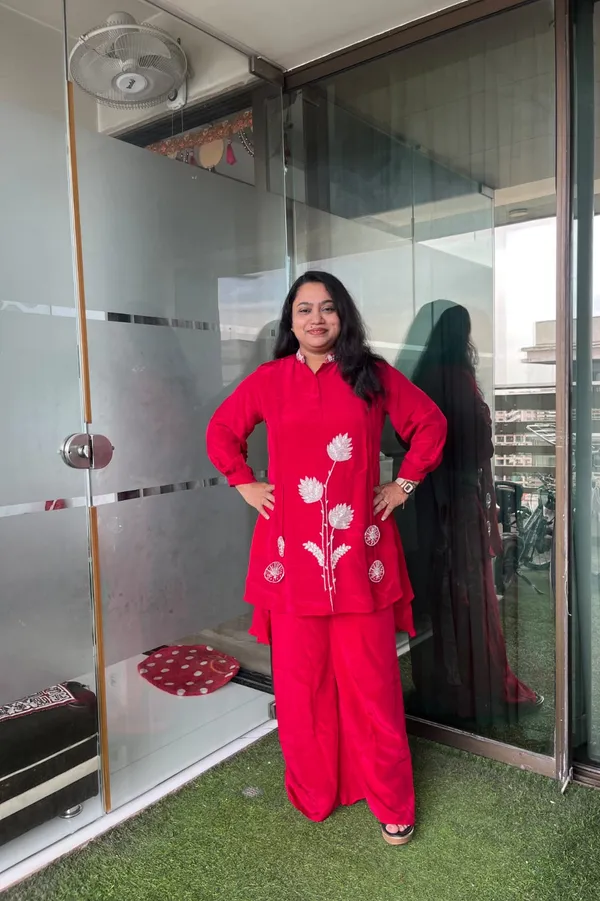 Red_Embroidered_Kurta_Set_For_Women