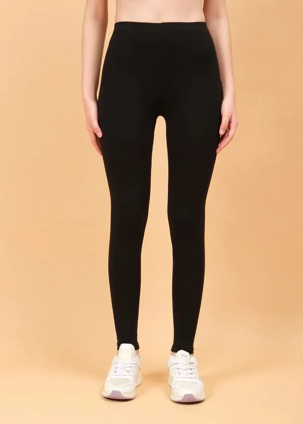 Black_Slim_Fit_Leggings_for_Women