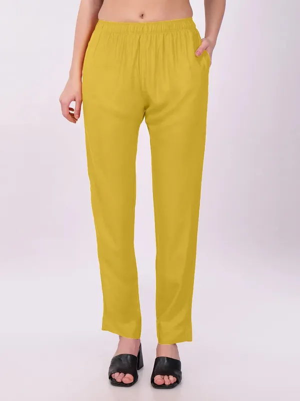 Yellow_Relaxed_Fit_Pants_for_Women