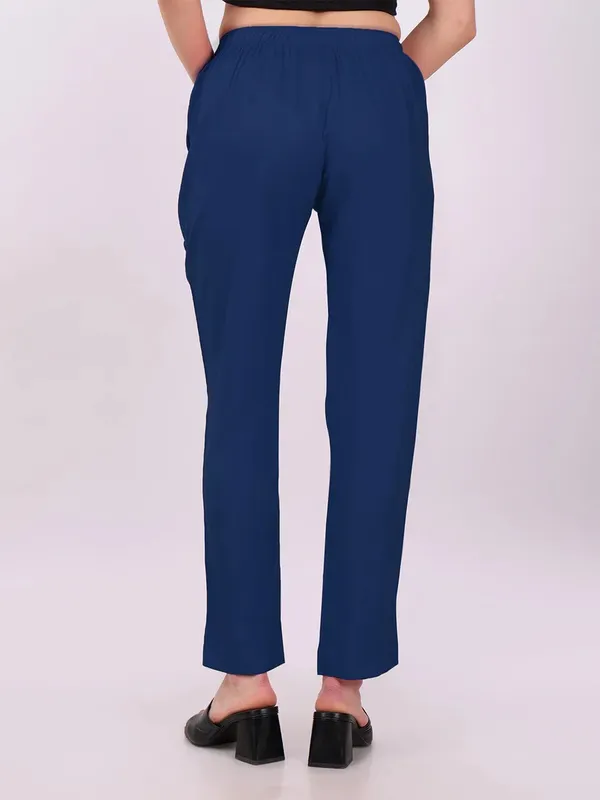 Navy_Straight_Fit_Trousers_for_Women