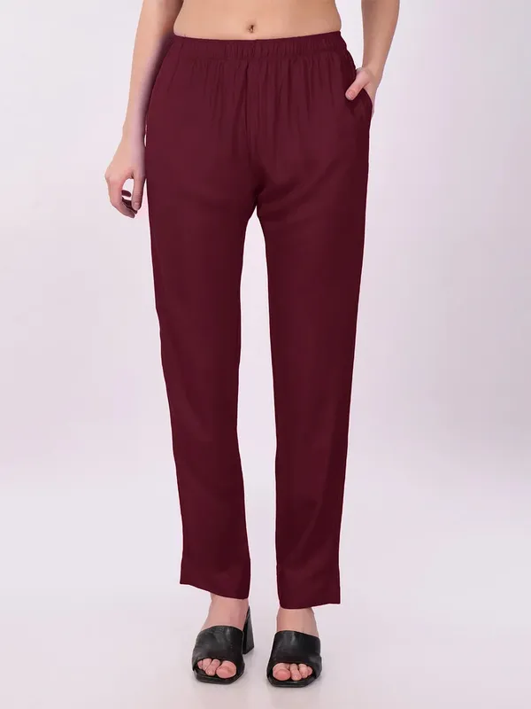 Burgundy_Straight_Fit_Pants_for_Women