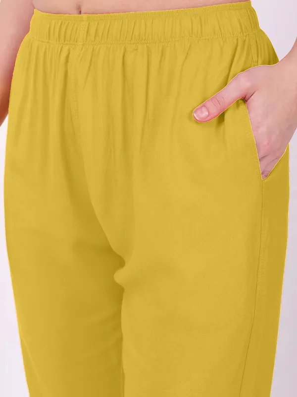 Yellow_Relaxed_Fit_Pants_for_Women