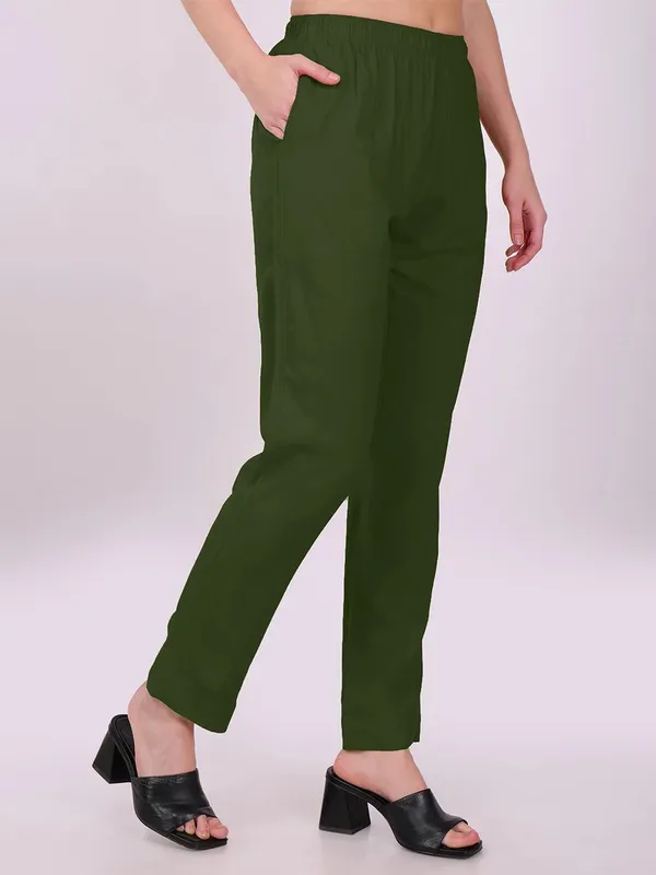 Green_Straight_Fit_Trousers_for_Women