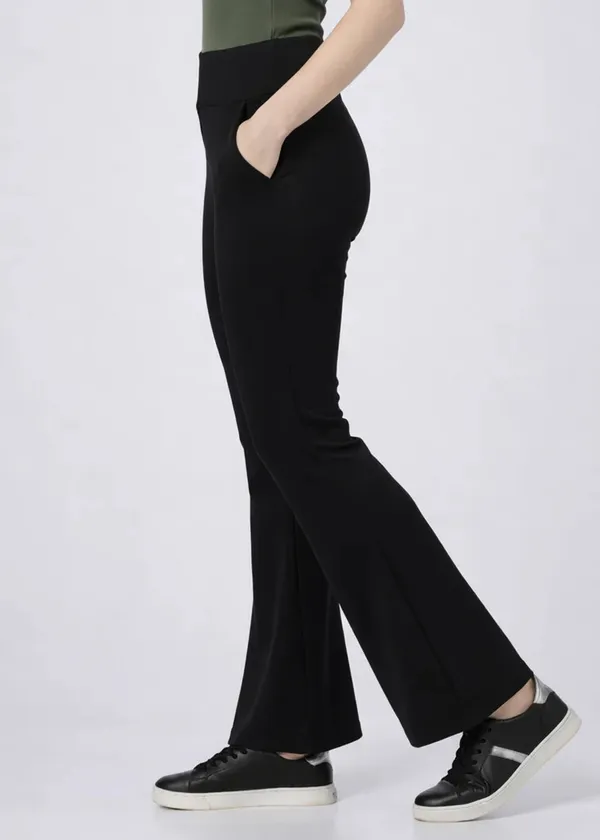 Black_Flared_Pants_for_Women